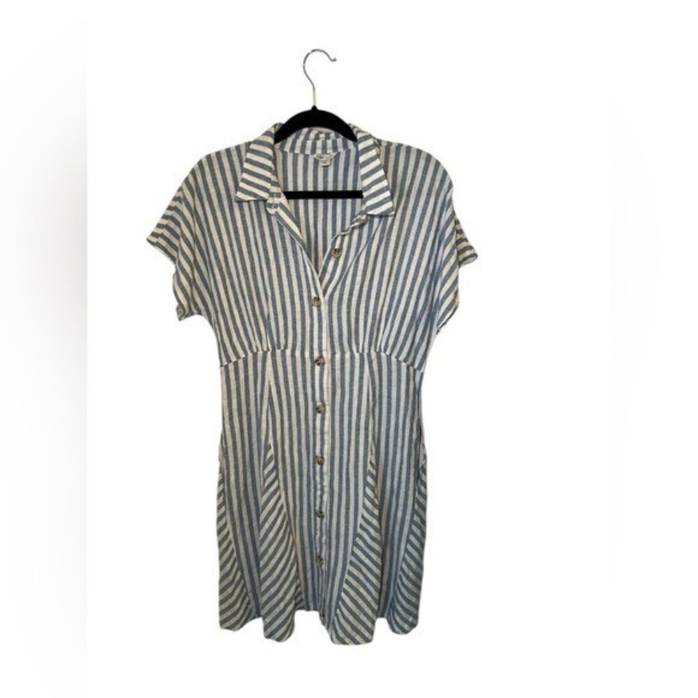 Cato blue and white striped mini button up dress♥️
